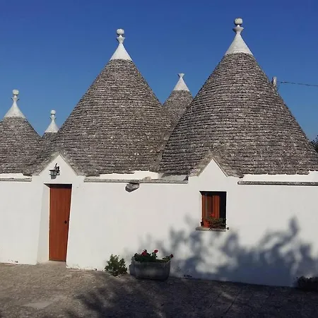 Trullo Mama Anele Holiday home