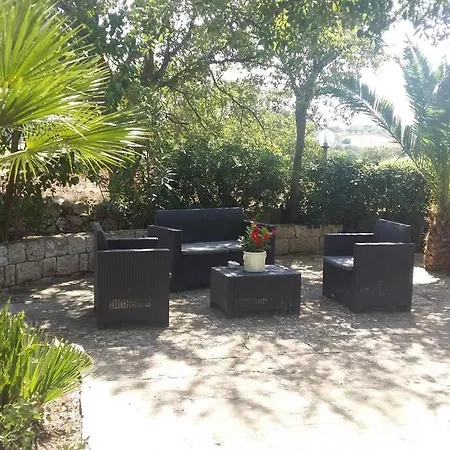 Holiday home Trullo Mama Anele
